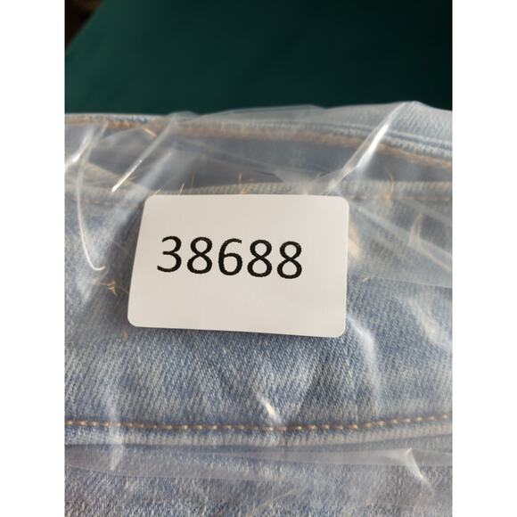 American Eagle Jeans Size 16 Womens Blue Stretch Fray Hem Mid Rise Artist Crop - Picture 14 of 14